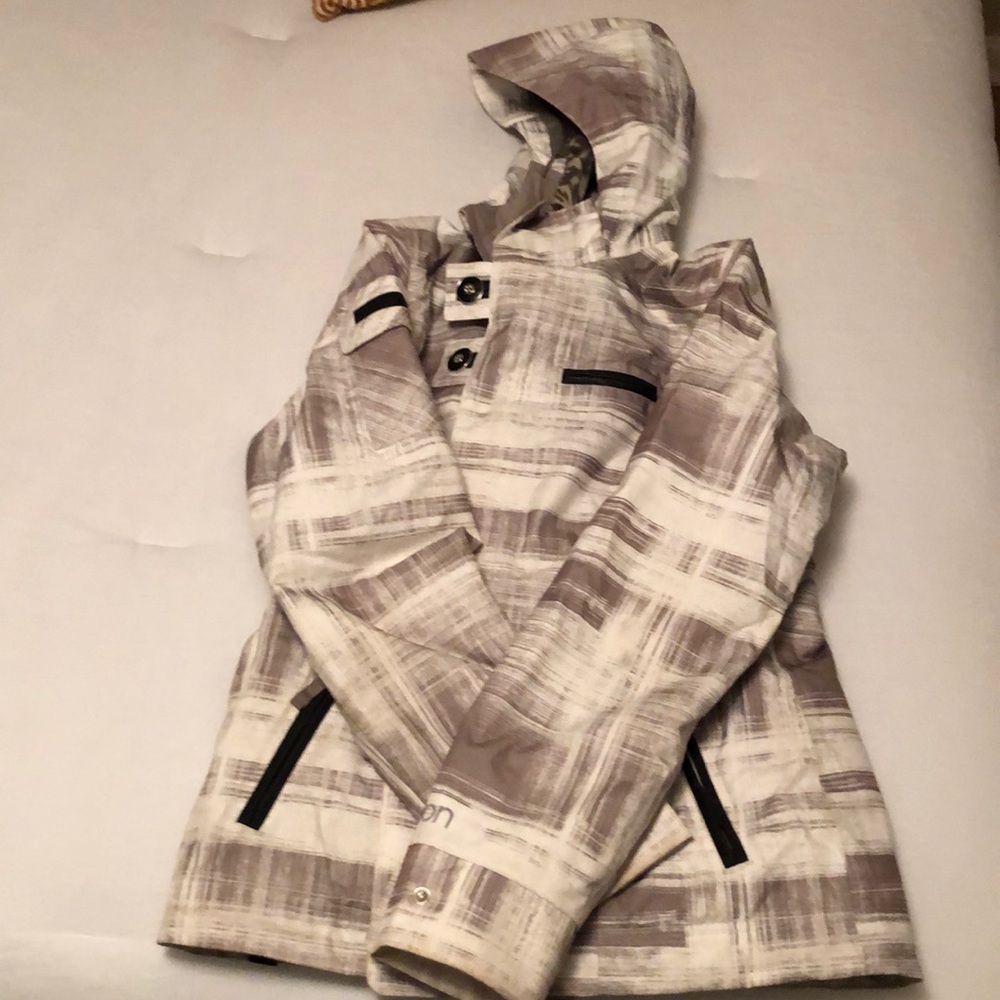 Burton Women’s ski/snowboard jacket